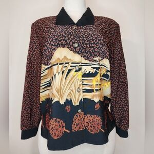 Vintage Maggie Sweet Long Sleeved Giraffe Button Up Shirt
